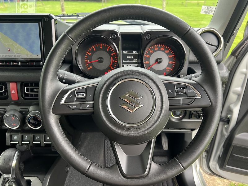 Suzuki Jimny Sz4 - U11437
