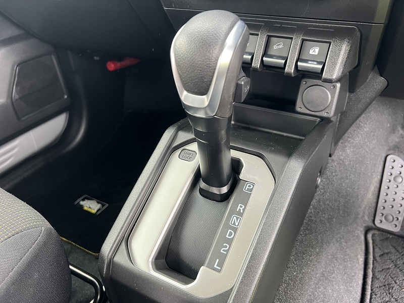 Suzuki Jimny Sz4 - U11437