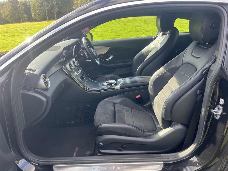 Mercedes-Benz C Class C200 MHEV AMG Line - U11438