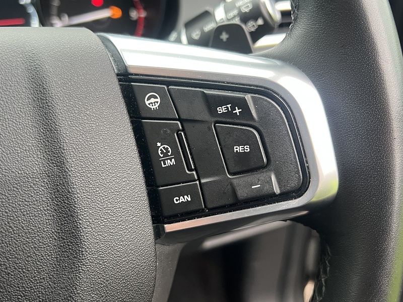 Land Rover Discovery Sport TD4 Landmark - U11440