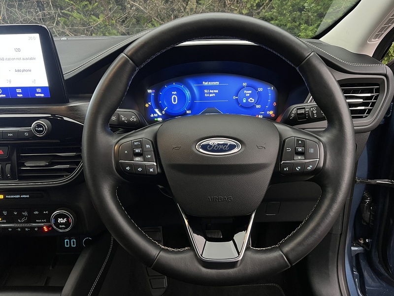 Ford Kuga Duratec Vignale - U11444