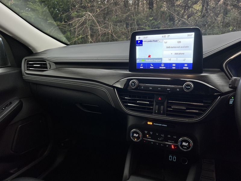 Ford Kuga Duratec Vignale - U11444