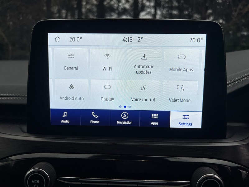 Ford Kuga Duratec Vignale - U11444