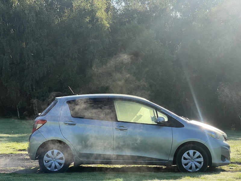 Toyota Vitz  - U11445