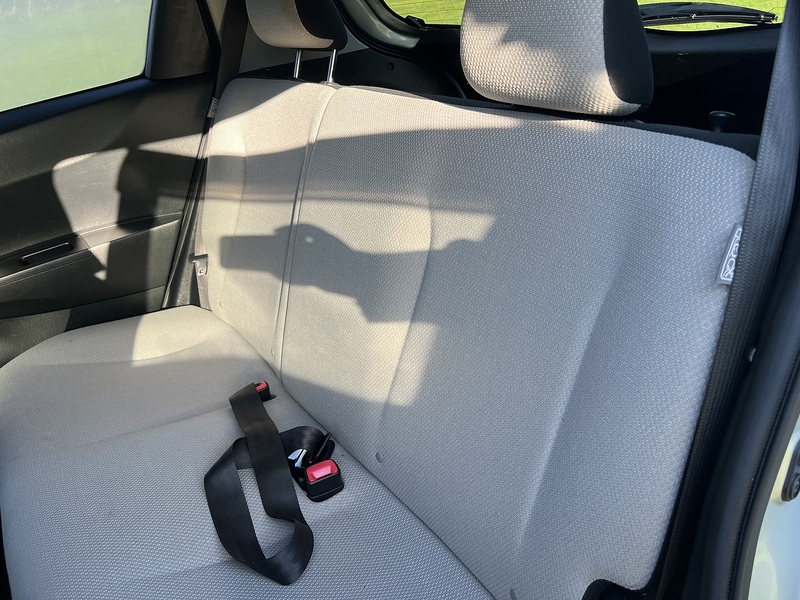 Toyota Vitz  - U11445