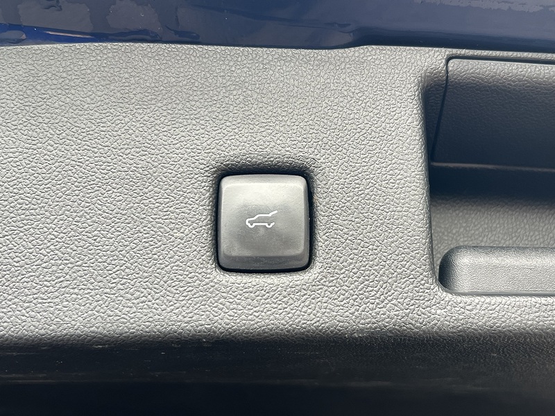 Ford Kuga EcoBoost Duratec ST-Line - U11446