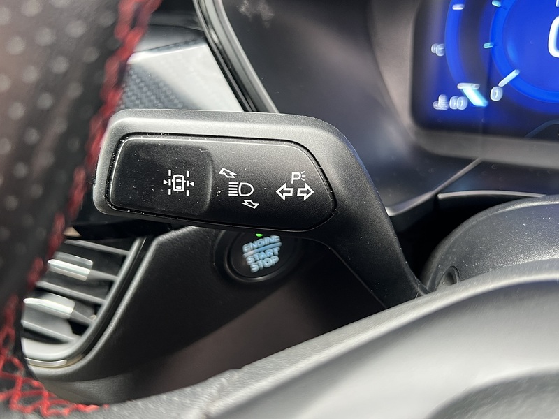 Ford Kuga EcoBoost Duratec ST-Line - U11446