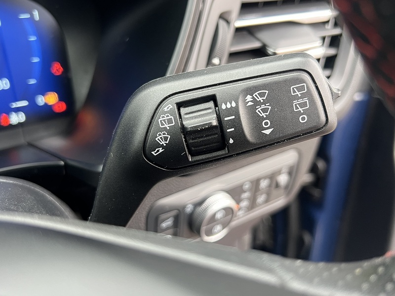 Ford Kuga EcoBoost Duratec ST-Line - U11446