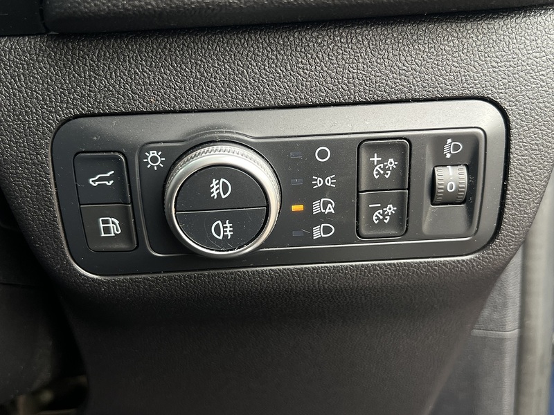 Ford Kuga EcoBoost Duratec ST-Line - U11446