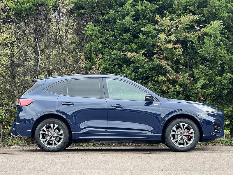 Ford Kuga EcoBoost Duratec ST-Line - U11446