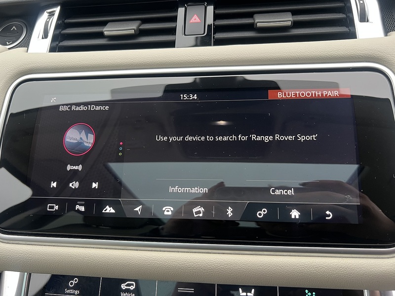 Land Rover Range Rover Sport SD V6 HSE - U11449