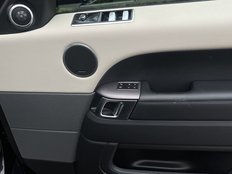 Land Rover Range Rover Sport SD V6 HSE - U11449