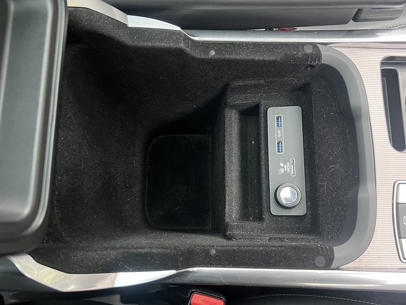 Land Rover Range Rover Sport P400e HSE - U11450