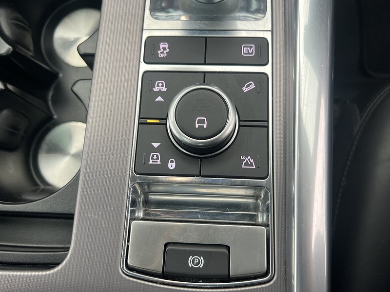 Land Rover Range Rover Sport P400e HSE - U11450