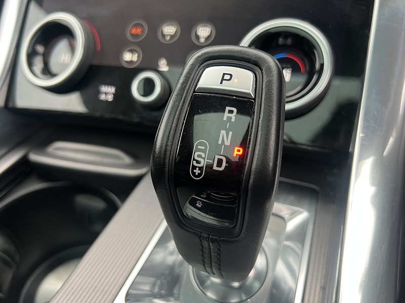 Land Rover Range Rover Sport P400e HSE - U11450