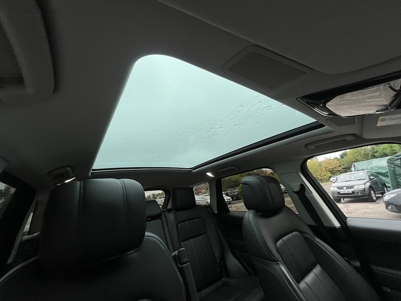 Land Rover Range Rover Sport P400e HSE - U11450