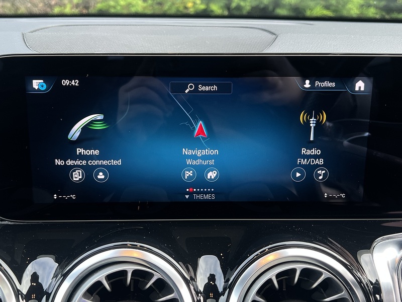 Mercedes-Benz GLB GLB220d AMG Line - U11452