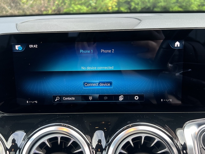 Mercedes-Benz GLB GLB220d AMG Line - U11452