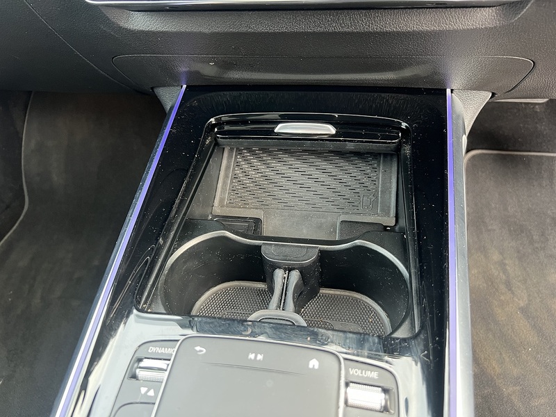 Mercedes-Benz GLB GLB220d AMG Line - U11452