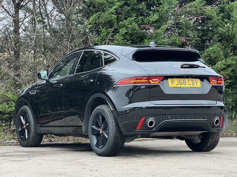 Jaguar E-PACE D150 R-Dynamic S - U11453