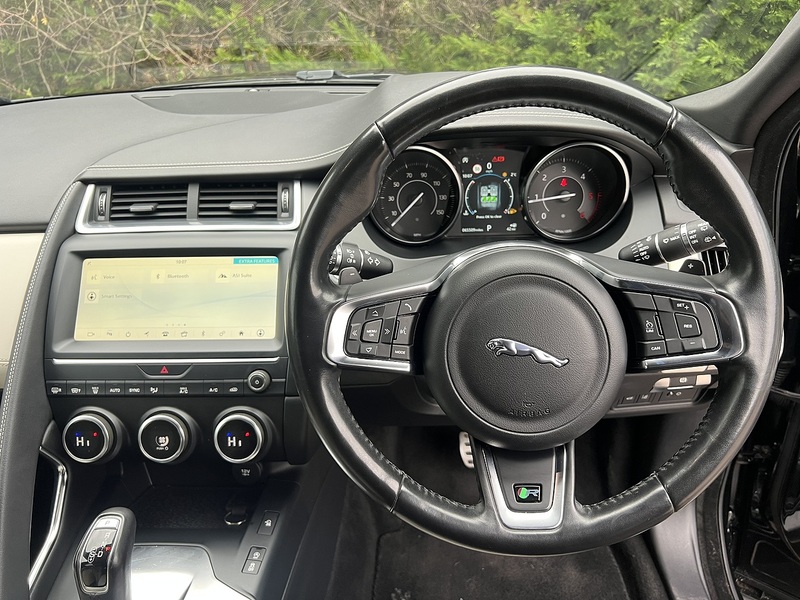 Jaguar E-PACE D150 R-Dynamic S - U11453