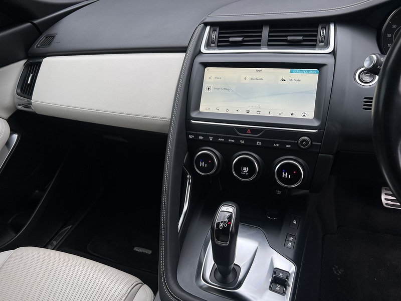 Jaguar E-PACE D150 R-Dynamic S - U11453