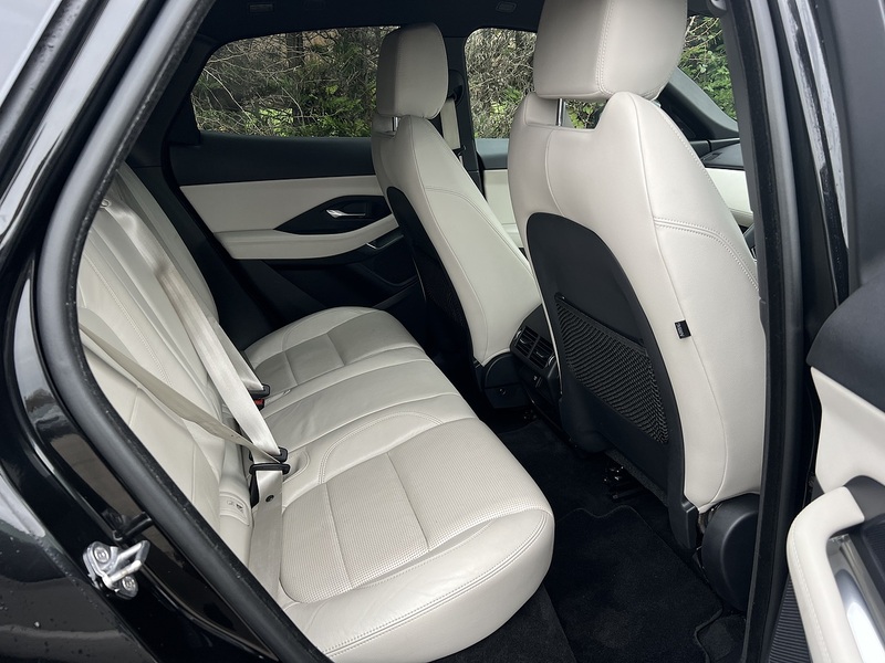 Jaguar E-PACE D150 R-Dynamic S - U11453