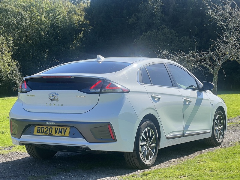 Hyundai IONIQ Premium - U11455