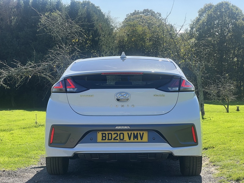 Hyundai IONIQ Premium - U11455