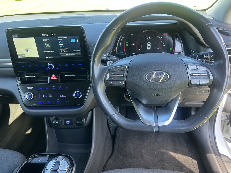 Hyundai IONIQ Premium - U11455