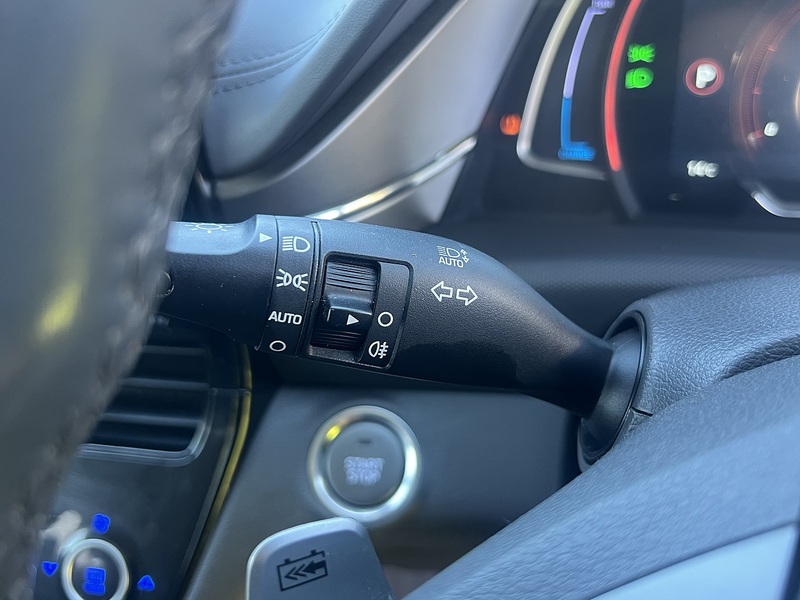 Hyundai IONIQ Premium - U11455