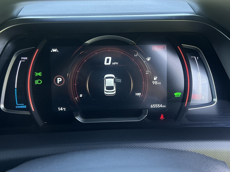 Hyundai IONIQ Premium - U11455