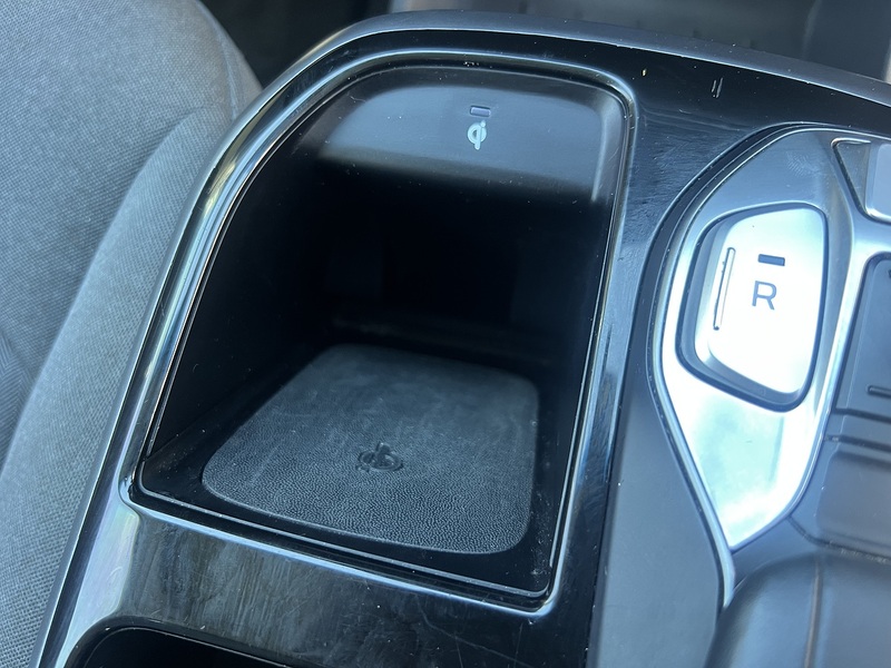 Hyundai IONIQ Premium - U11455