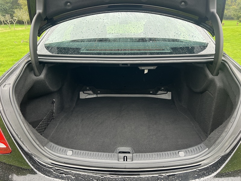 Mercedes-Benz E Class E200d SE - U11457