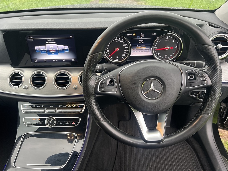 Mercedes-Benz E Class E200d SE - U11457
