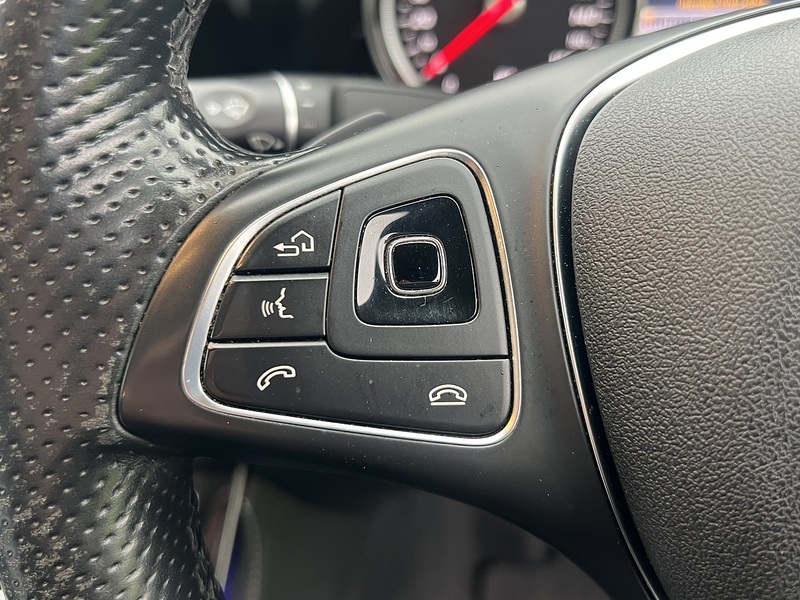 Mercedes-Benz E Class E200d SE - U11457