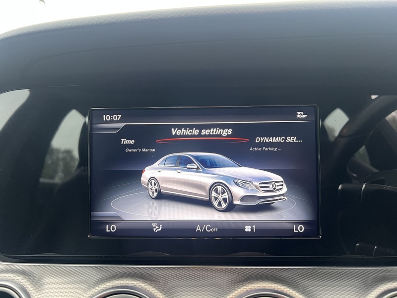 Mercedes-Benz E Class E200d SE - U11457