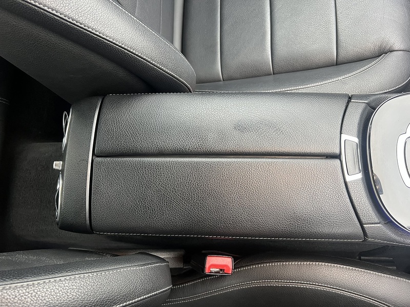 Mercedes-Benz E Class E200d SE - U11457