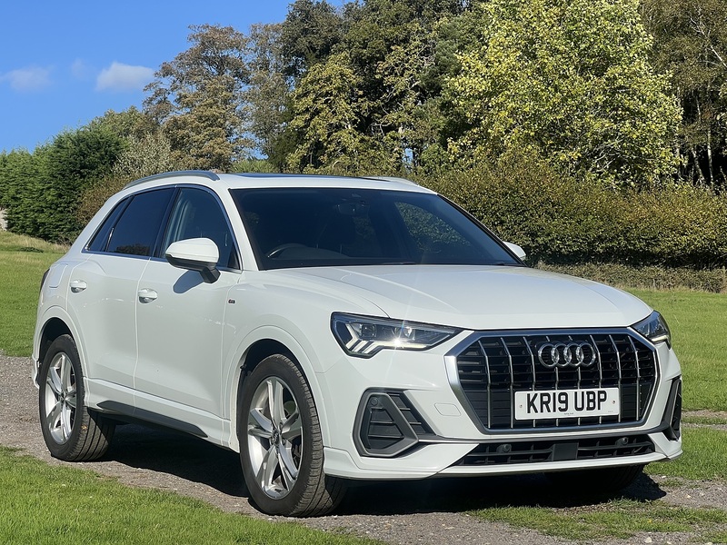 Audi Q3 TDI S line - U11460