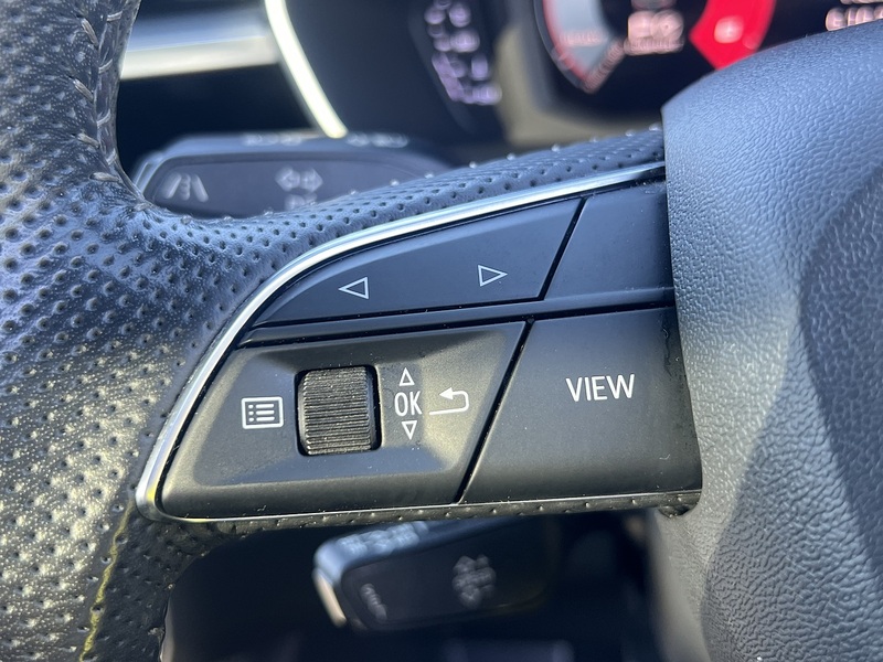 Audi Q3 TDI S line - U11460