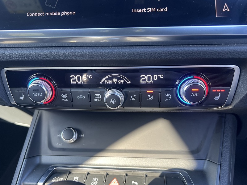 Audi Q3 TDI S line - U11460