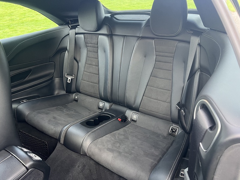 Mercedes-Benz E Class E220d AMG Line - U11461