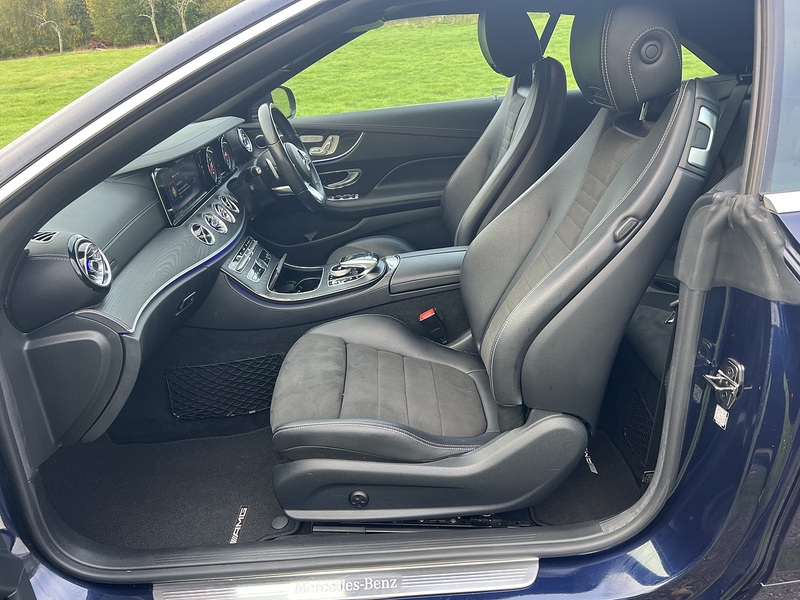 Mercedes-Benz E Class E220d AMG Line - U11461