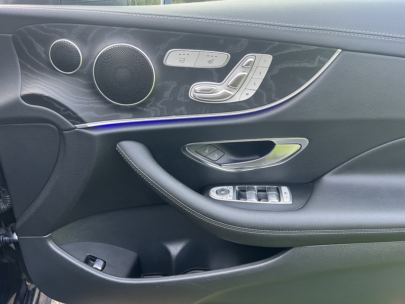 Mercedes-Benz E Class E220d AMG Line - U11461