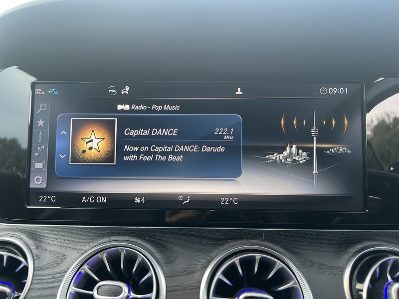 Mercedes-Benz E Class E220d AMG Line - U11461