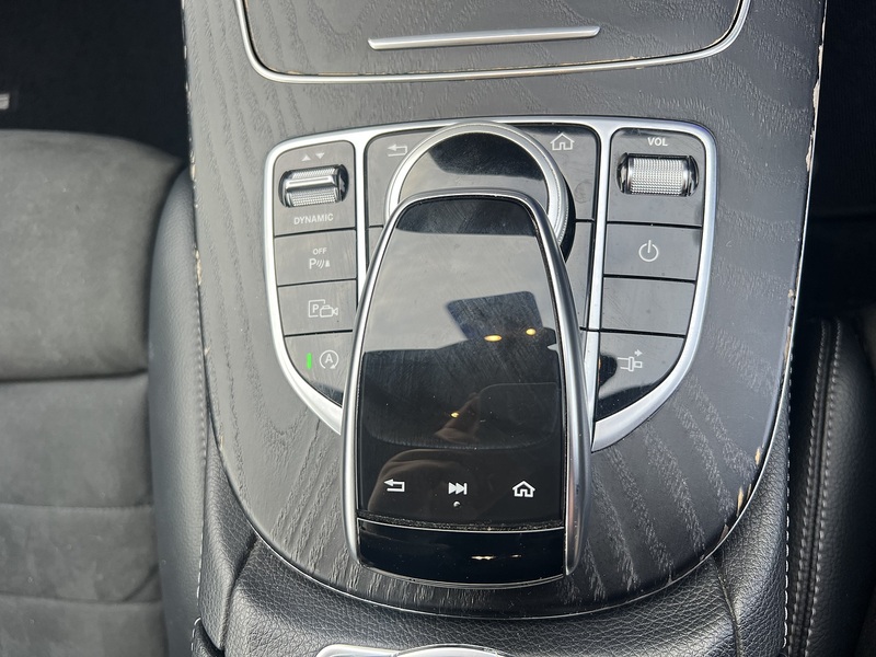 Mercedes-Benz E Class E220d AMG Line - U11461