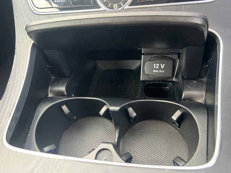 Mercedes-Benz E Class E220d AMG Line - U11461