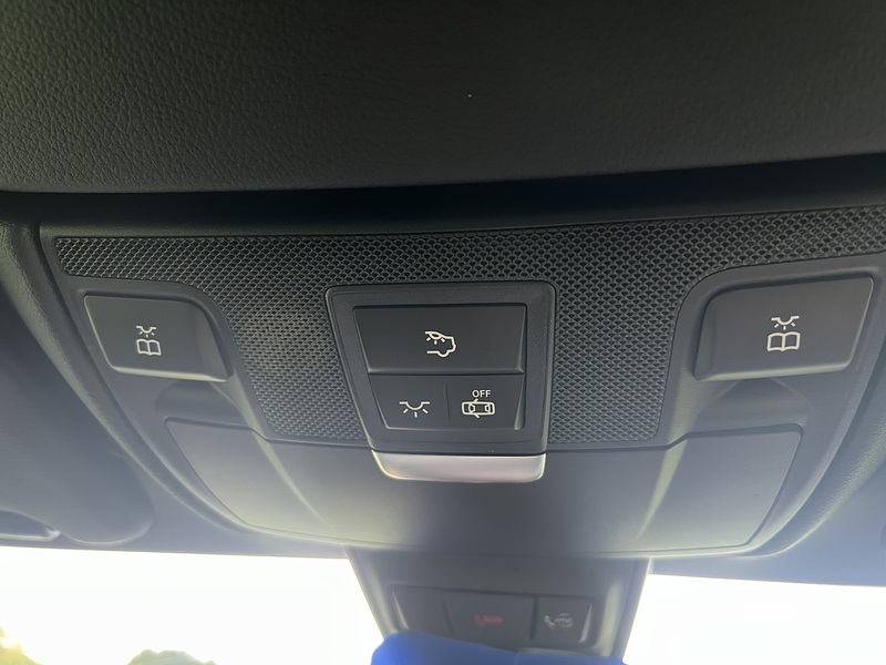 Mercedes-Benz E Class E220d AMG Line - U11461