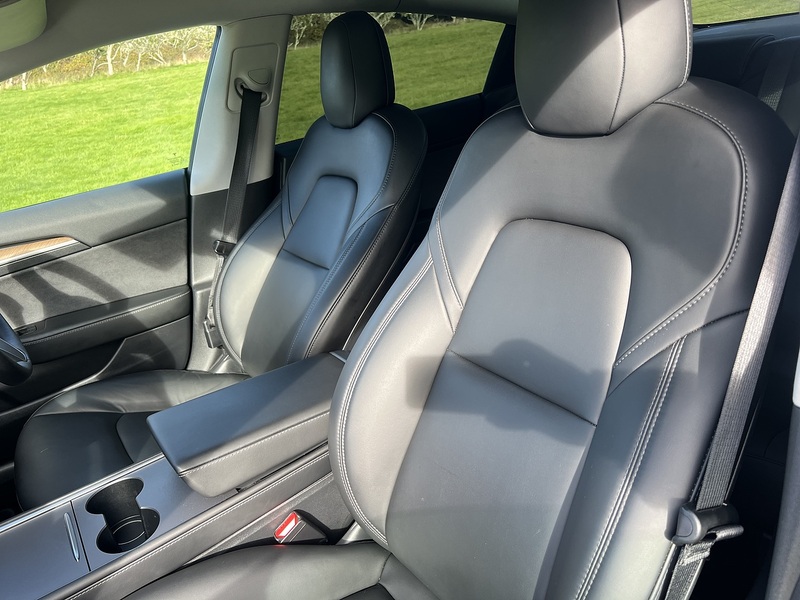 Tesla Model 3 Long Range - U11463