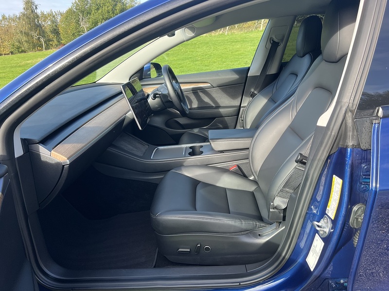 Tesla Model 3 Long Range - U11463